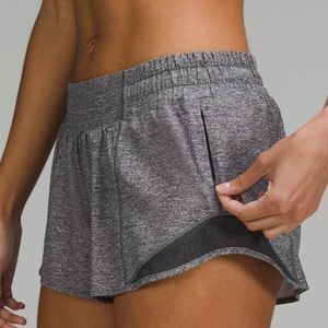 Lululemon Hotty Hot Low-Rise Lined Short 2.5” - Size 2 - Heather Lux Multi Black